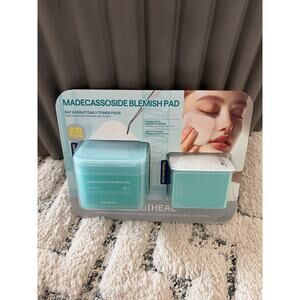 Madecassoside Blemish Toner Pads with Refills (SEE NOTES)